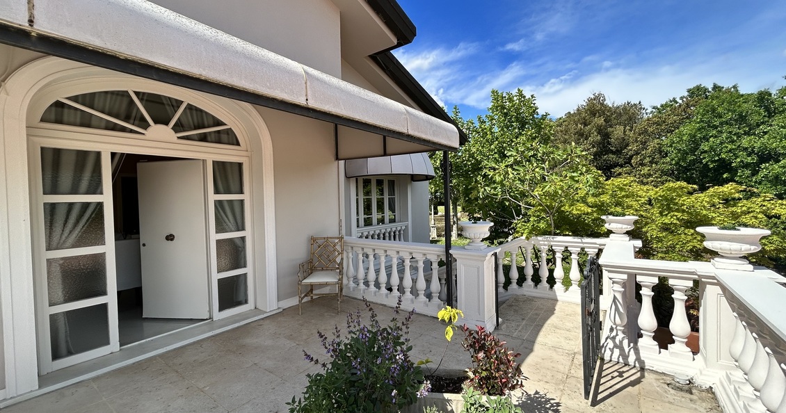 Villa Alfresco villa for rent heated pool tuscany